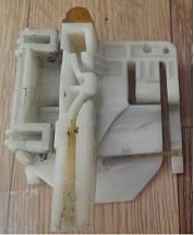 BMW E90 (2004-2012) BMW E87 1 Serisi (2004-2012) Sağ Ön Cam Kriko Klipsi (OEM:51337162162,51337162164,51337162166)