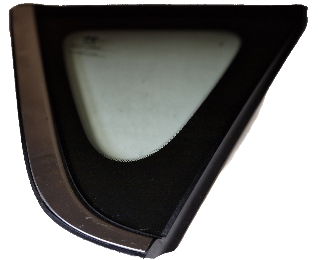 HYUNDAİ BAYON SAĞ KELEBEK CAMI ŞEFAF NİKELAJLI (2018-...) (OEM:R-004025-87820 Q0XX0 RH)