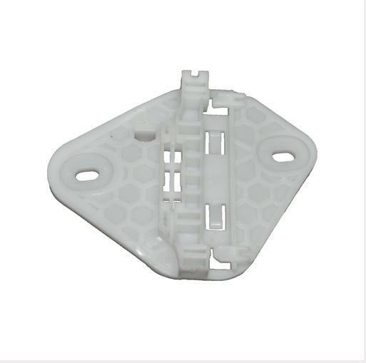 LOGAN 2004-2015 CAM KRİKO PLASTİĞİ ÖN/ARKA SOL (OEM: 8200325135 / 8200325143 vb.)